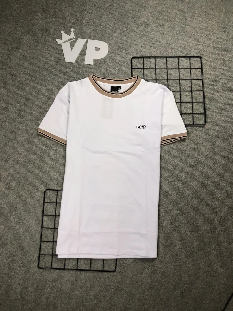 Camiseta Hugo Boss Branca 2027